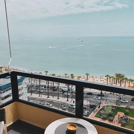Precioso Apartamento En Primera Linea De Playa Бенальмадена Екстер'єр фото