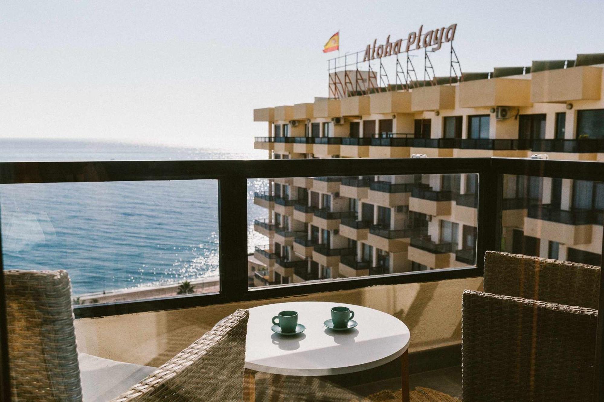 Precioso Apartamento En Primera Linea De Playa Бенальмадена Екстер'єр фото